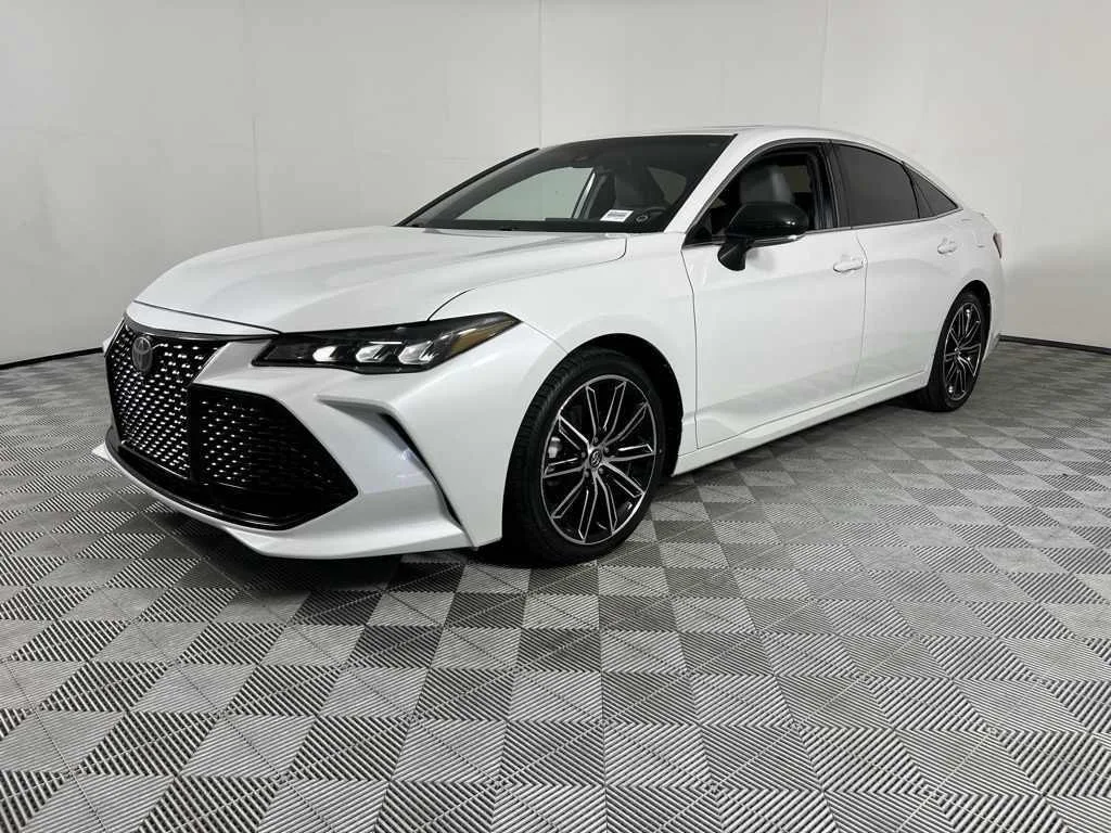 2020 Toyota Avalon XSE — photo 1