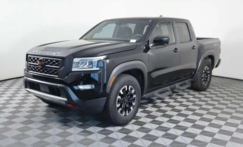 2022 Nissan Frontier — photo 1