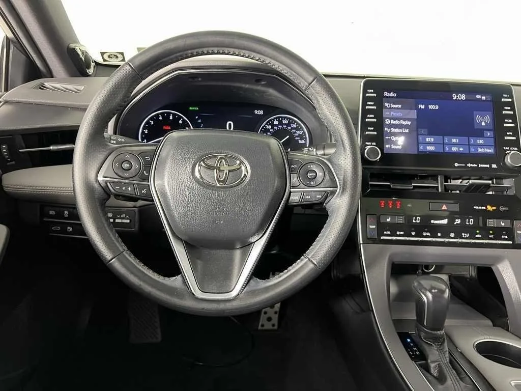2020 Toyota Avalon XSE — thumbnail 11