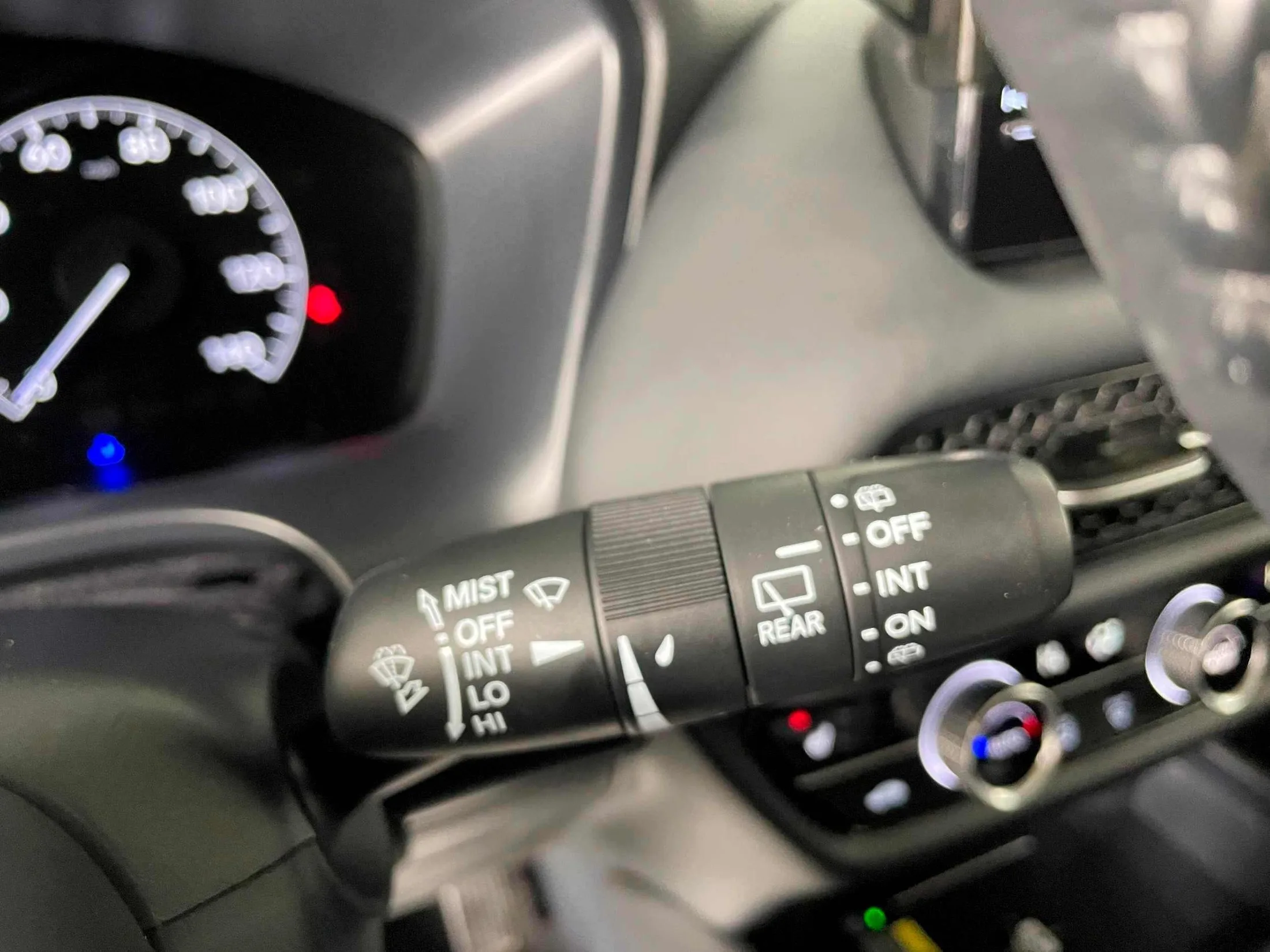 2023 Honda HR-V EX-L — thumbnail 11