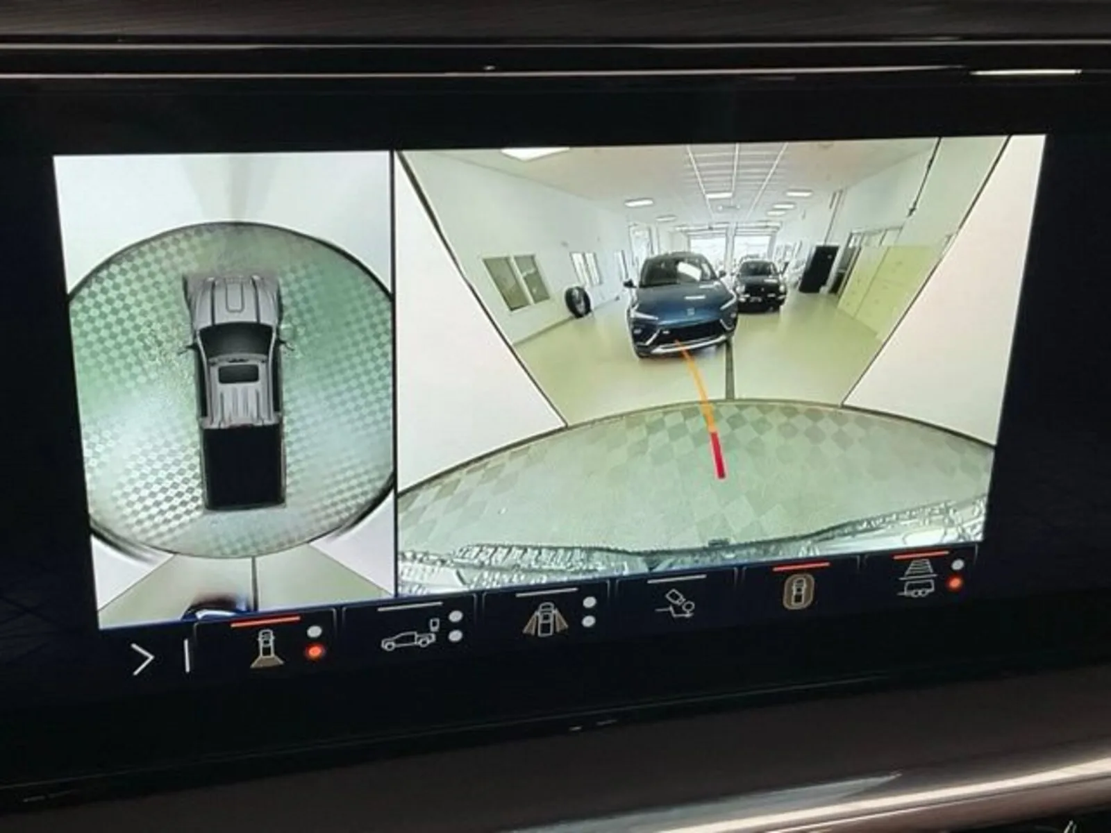 2024 GMC Sierra 2500HD Denali Ultimate — thumbnail 8