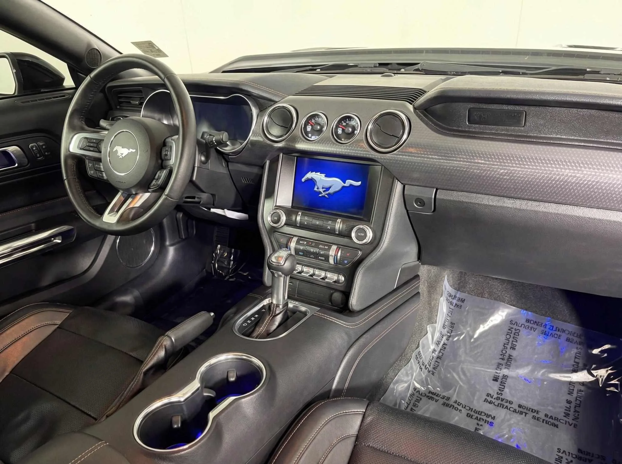 2019 Ford Mustang GT — thumbnail 12