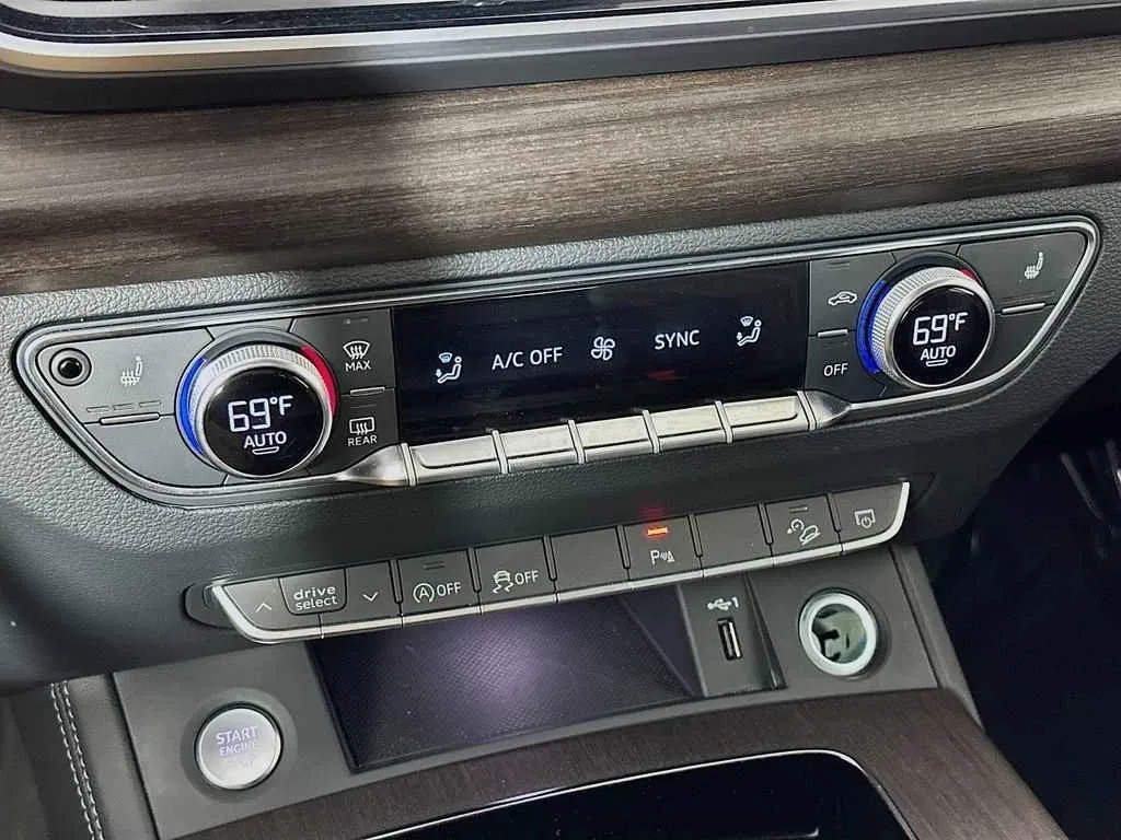 2024 Audi Q5 — thumbnail 12