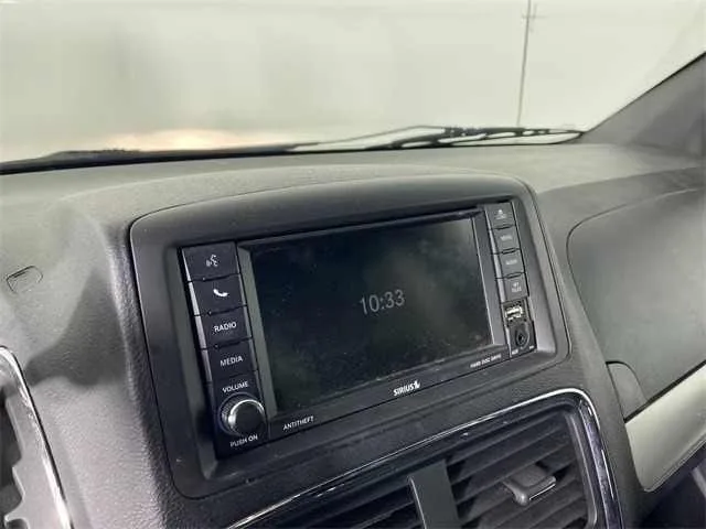 2017 Dodge Grand Caravan GT — thumbnail 13
