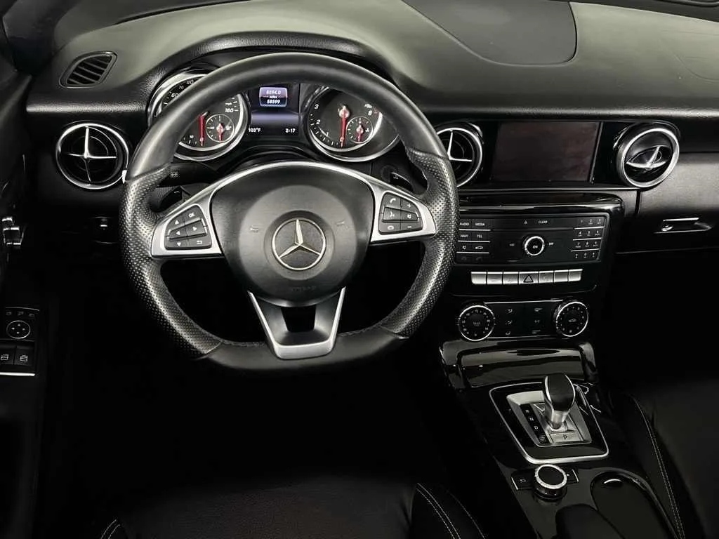2018 Mercedes-Benz SLC 300 — thumbnail 15
