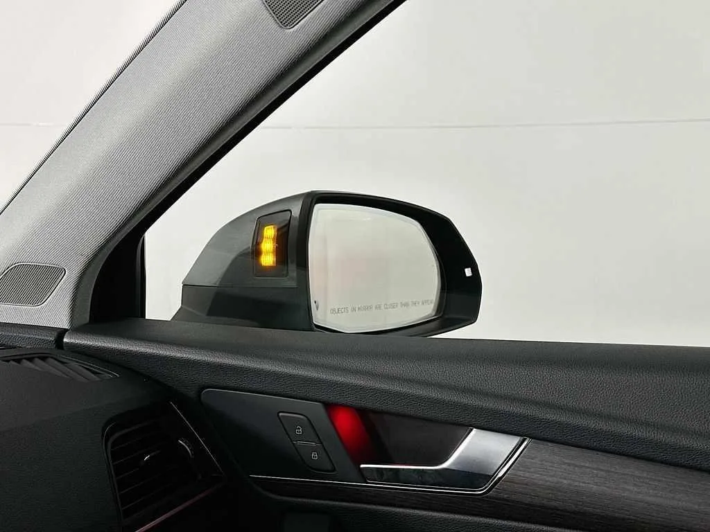 2024 Audi Q5 — thumbnail 17
