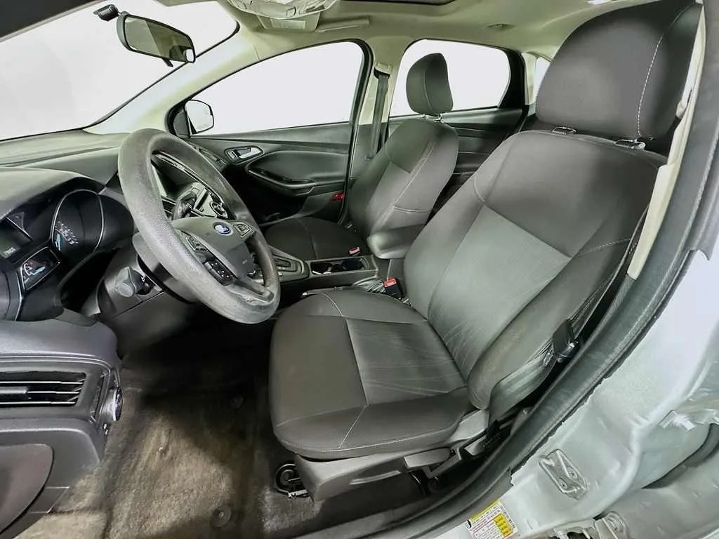 2017 Ford Focus SEL — thumbnail 17