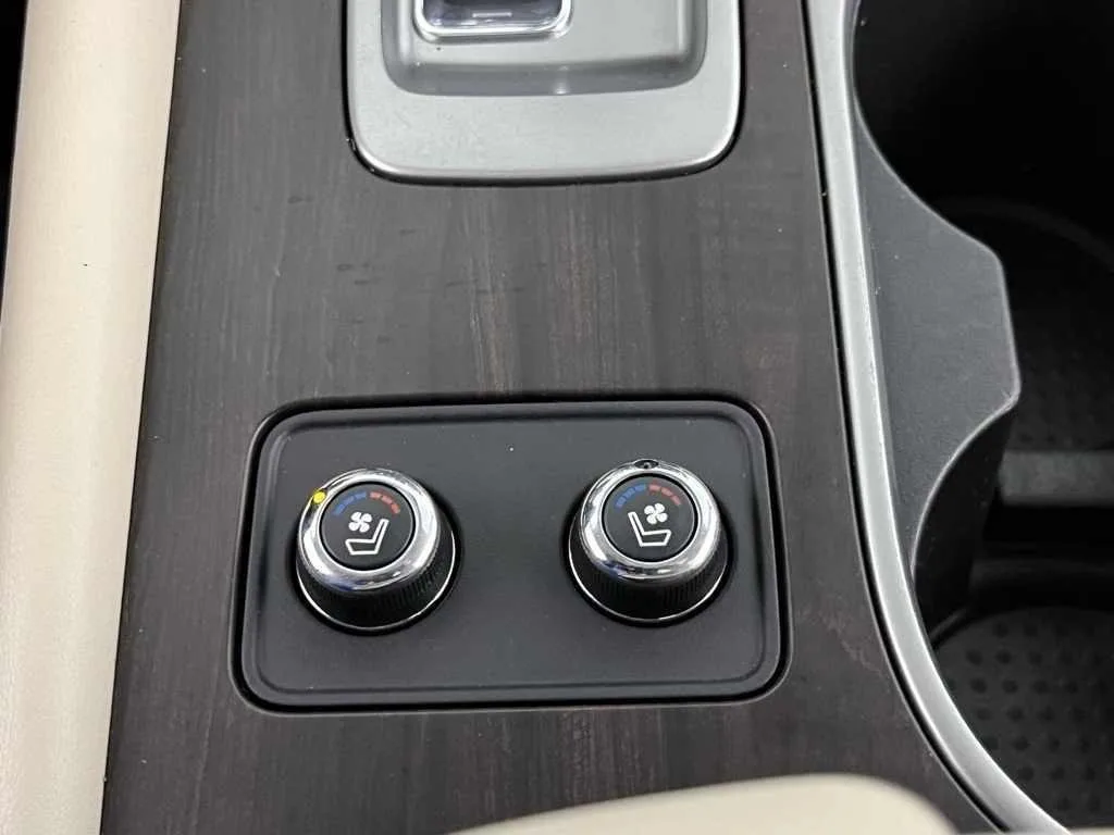 2020 Nissan Murano — thumbnail 18