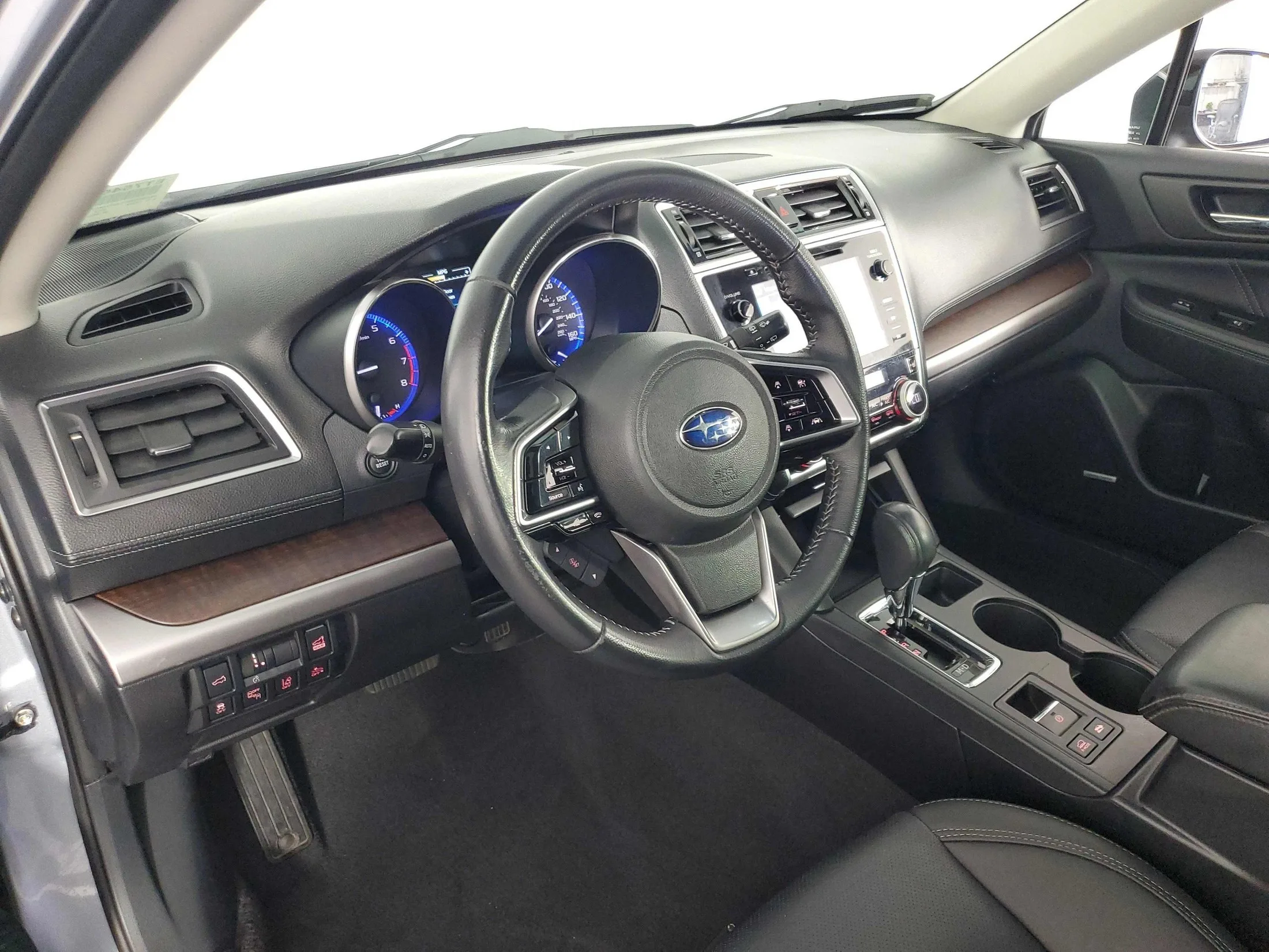 2018 Subaru Outback — thumbnail 19