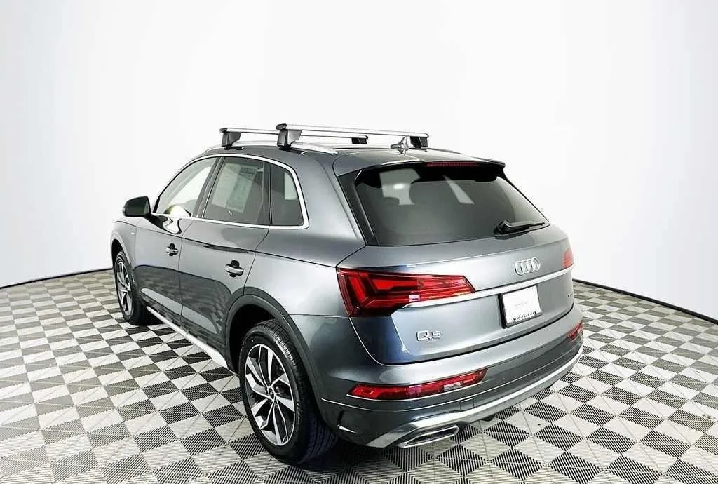 2024 Audi Q5 — thumbnail 3