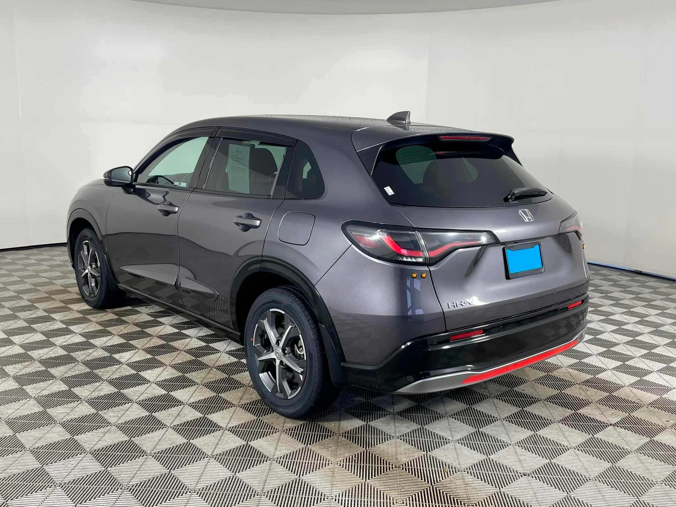 2023 Honda HR-V EX-L — thumbnail 3