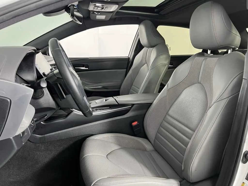 2020 Toyota Avalon XSE — thumbnail 21