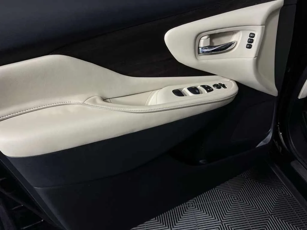 2020 Nissan Murano — thumbnail 24