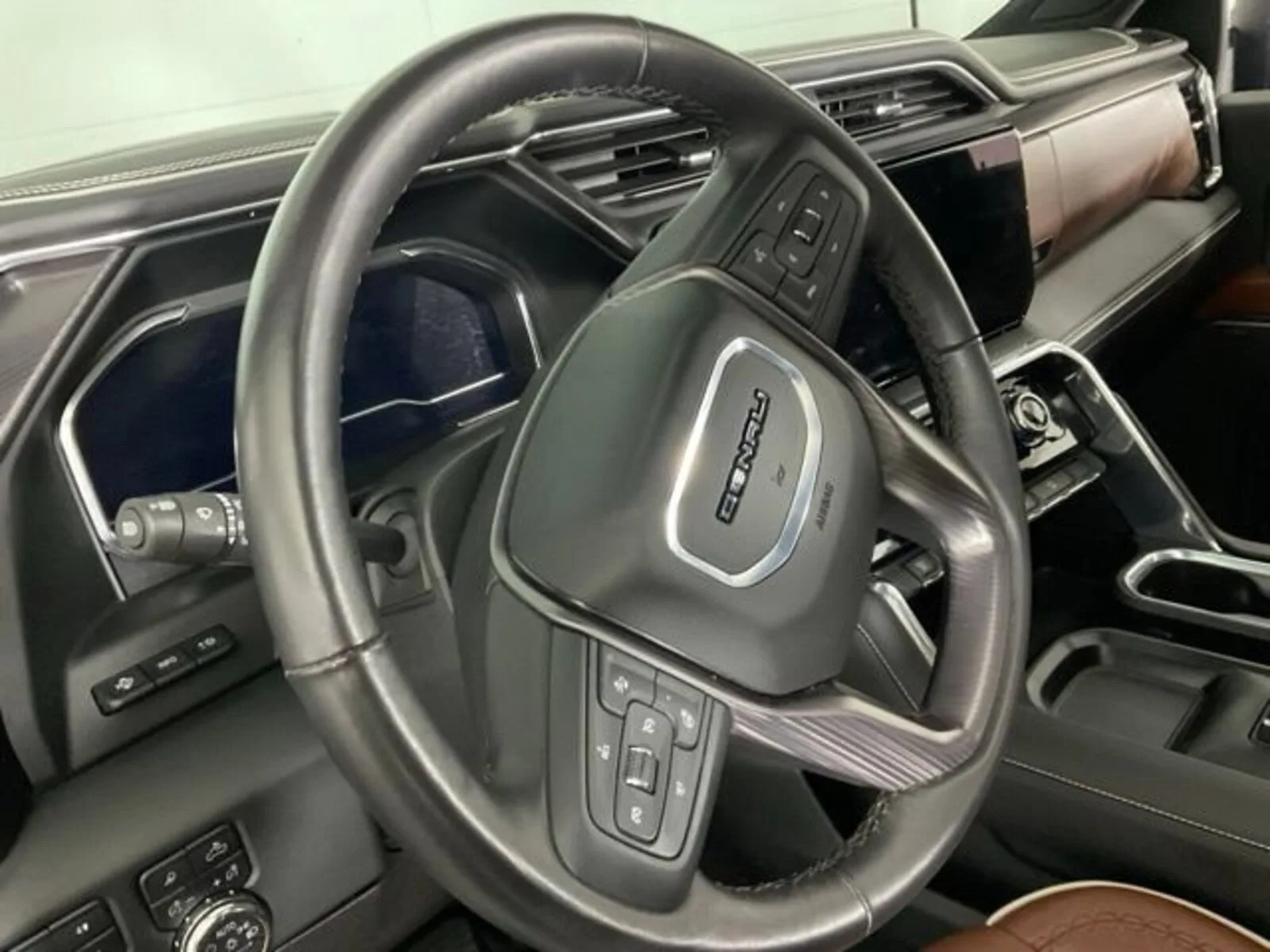 2024 GMC Sierra 2500HD Denali Ultimate — thumbnail 19
