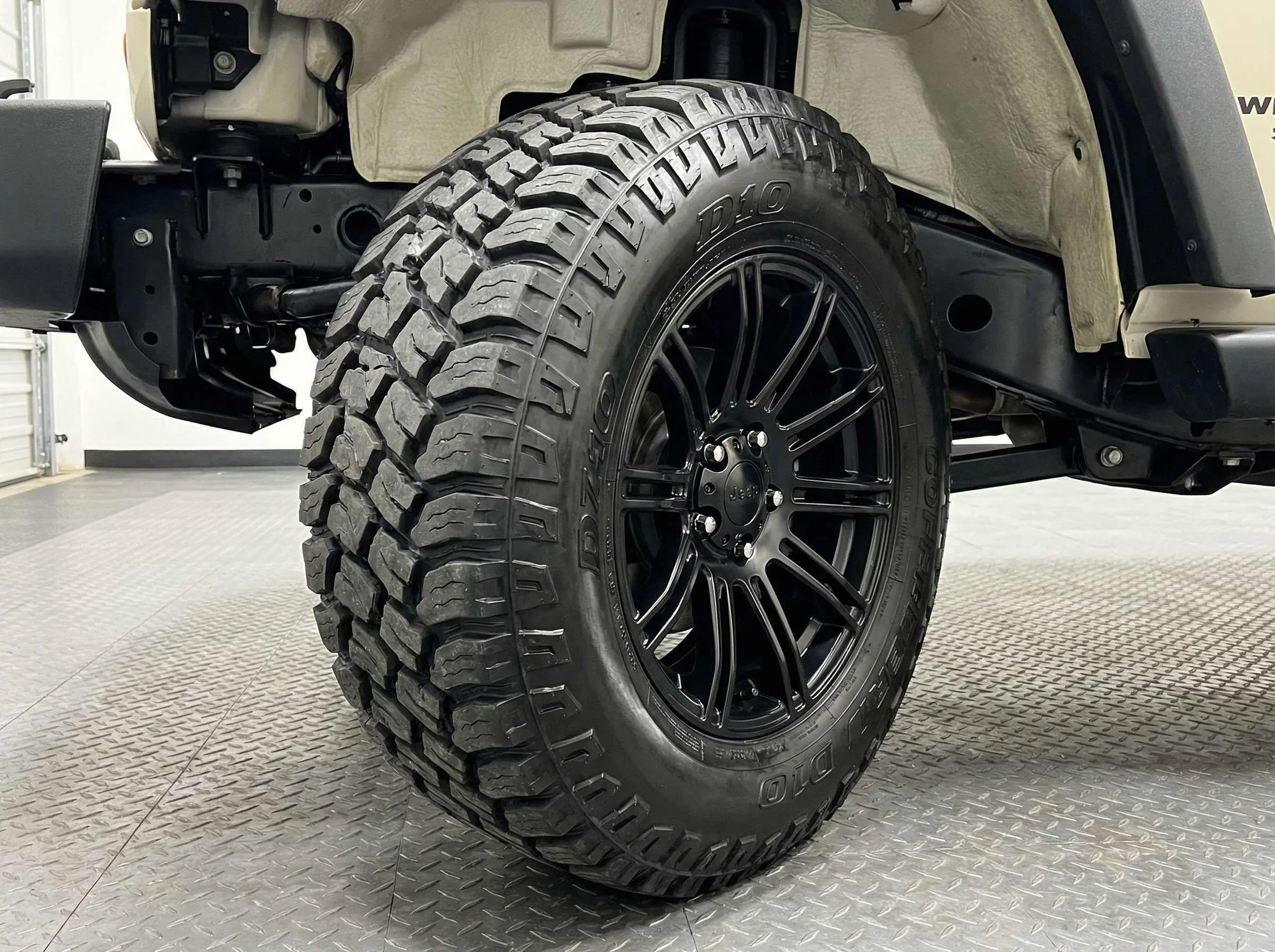 2015 Jeep Wrangler — thumbnail 26