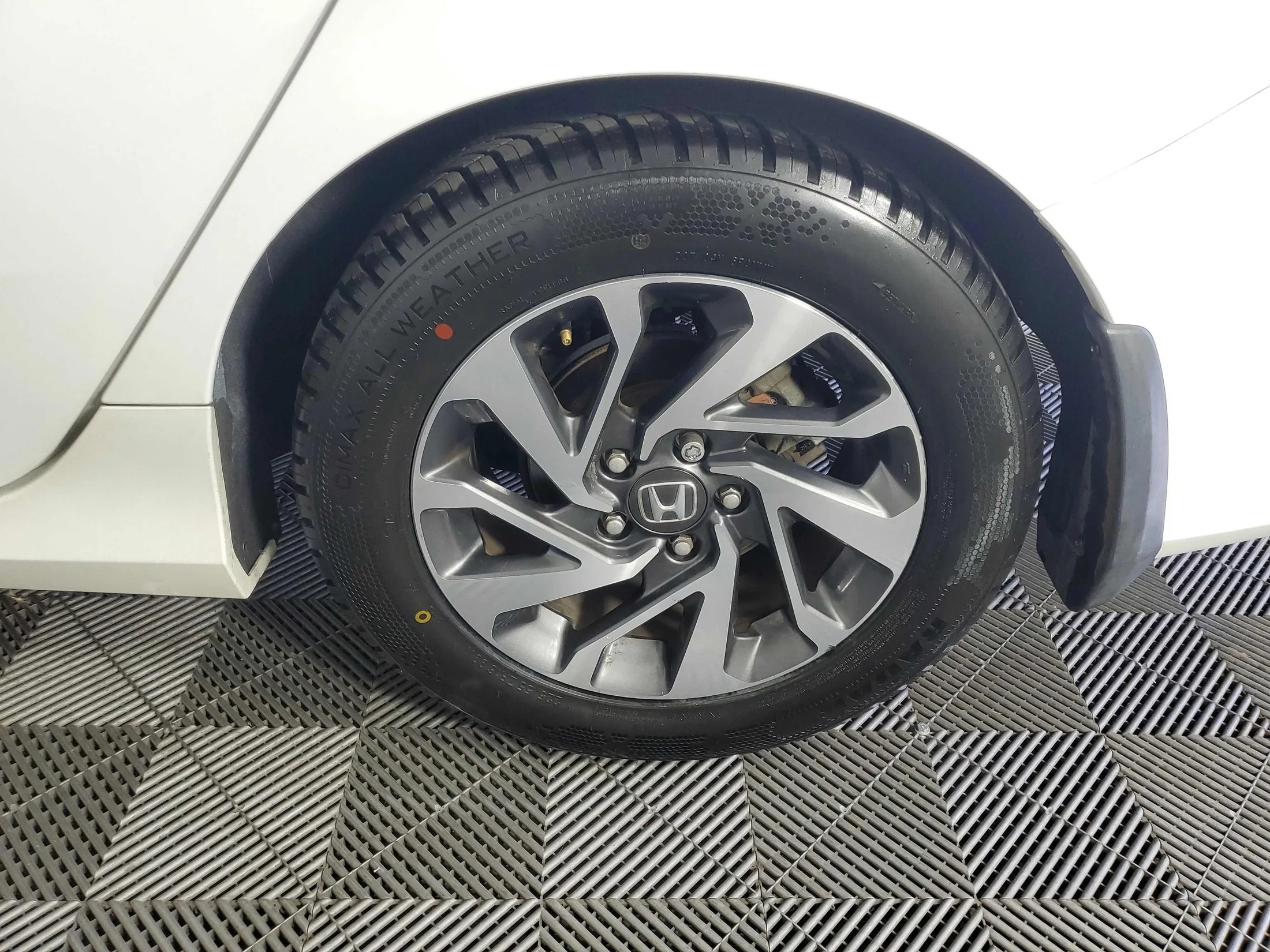 2018 Honda Civic — thumbnail 27