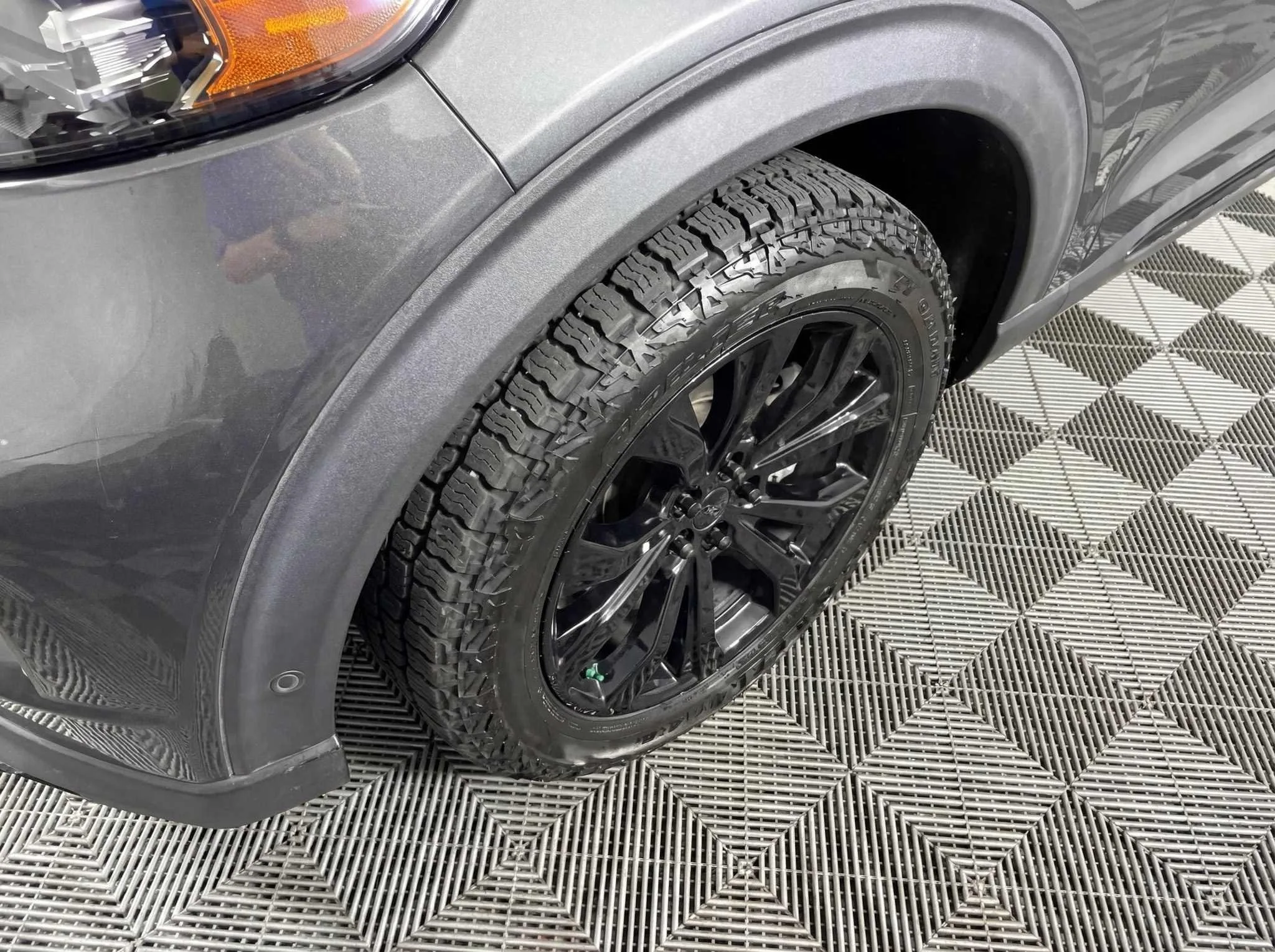 2020 Ford Explorer ST — thumbnail 29