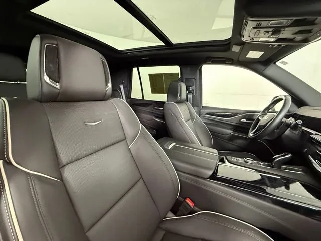 2024 Cadillac Escalade Sport — thumbnail 29
