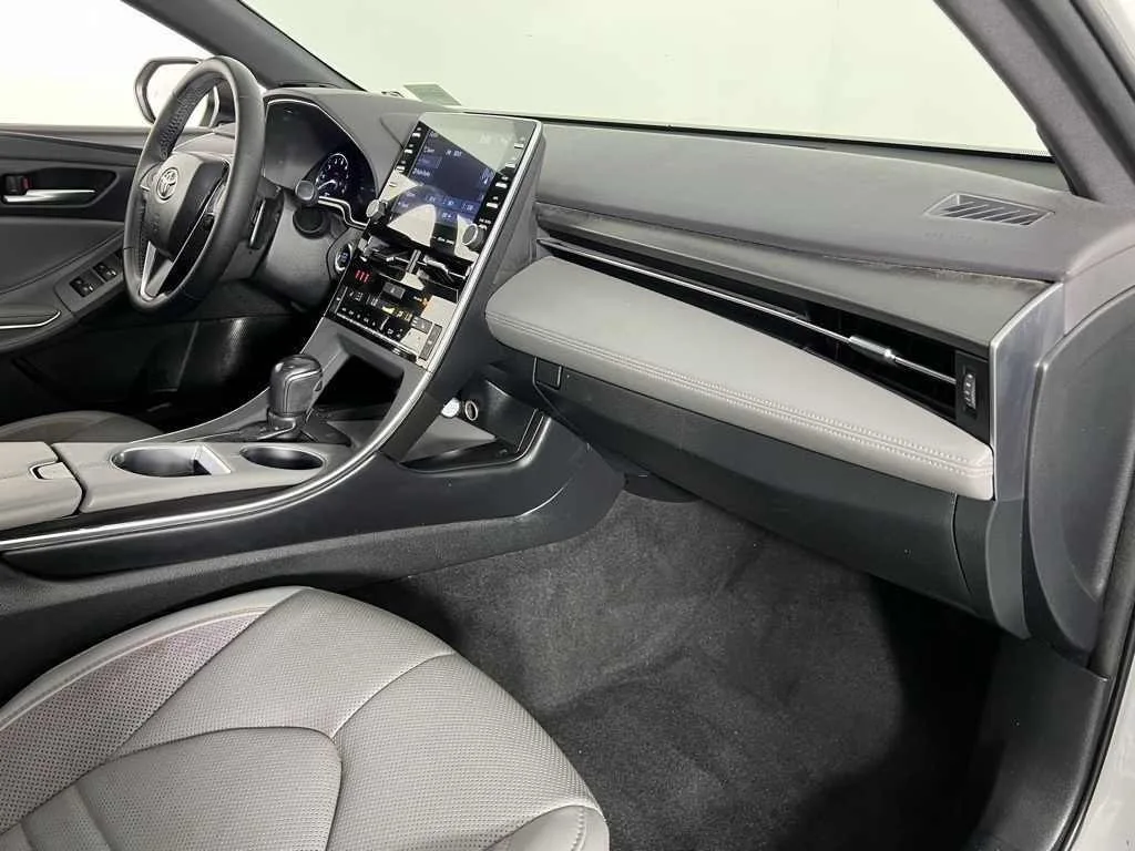 2020 Toyota Avalon XSE — thumbnail 30