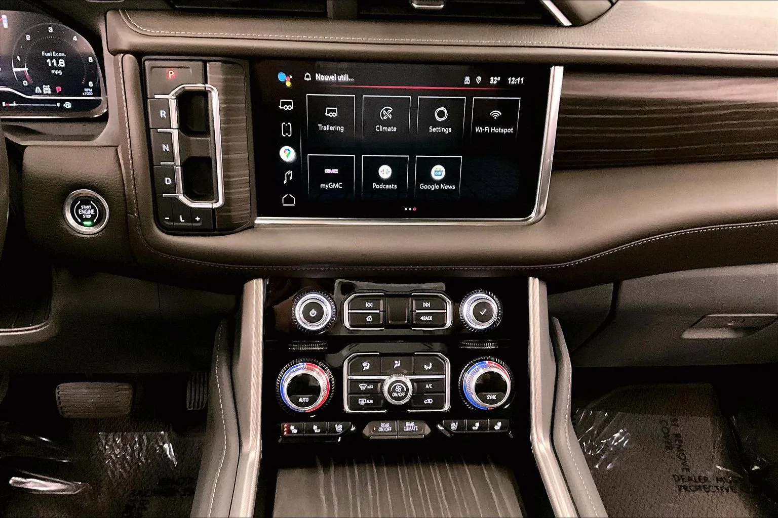 2024 GMC Yukon XL Denali — thumbnail 24