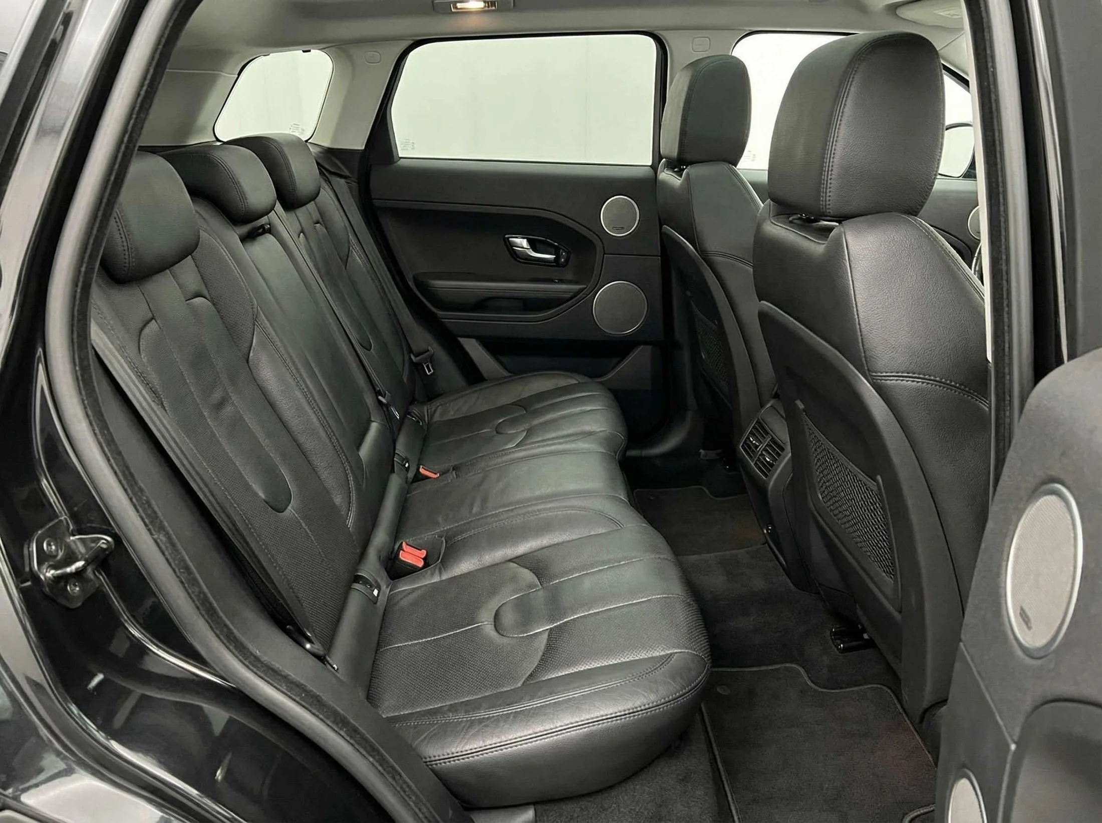 2013 Land Rover Range Rover Evoque — thumbnail 30