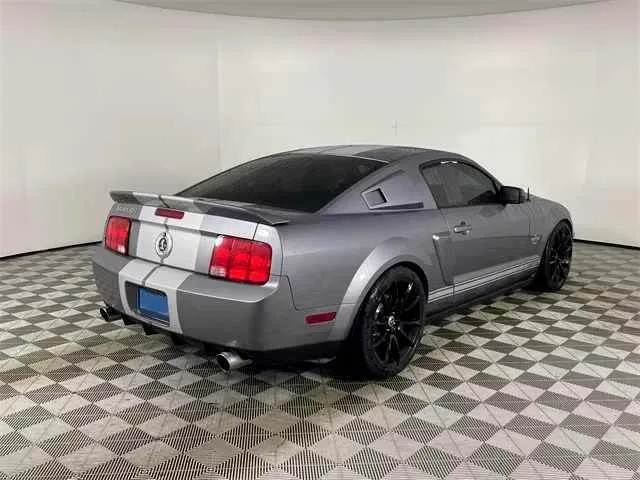 2007 Ford Shelby GT500 Base — thumbnail 4