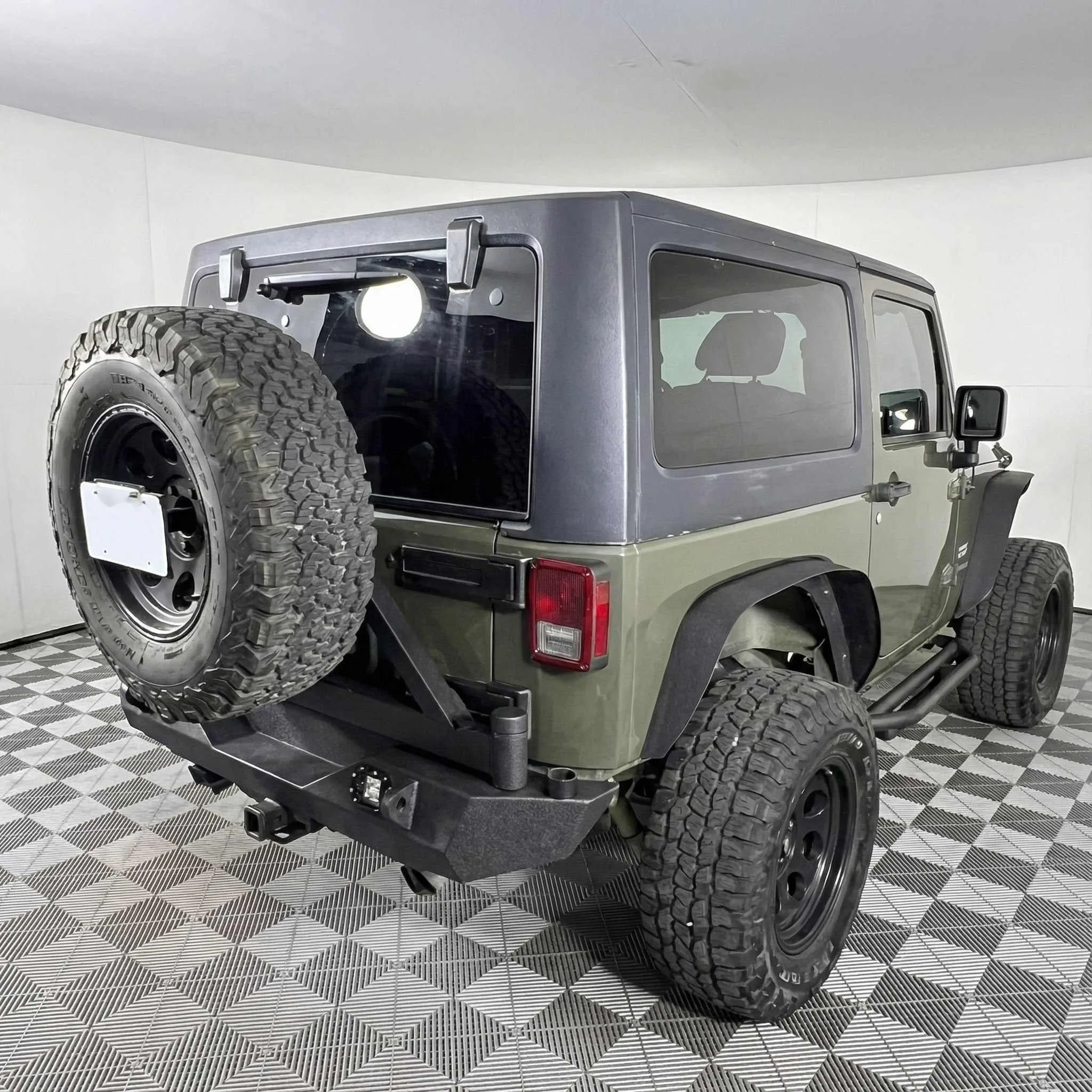 2015 Jeep Wrangler — thumbnail 4