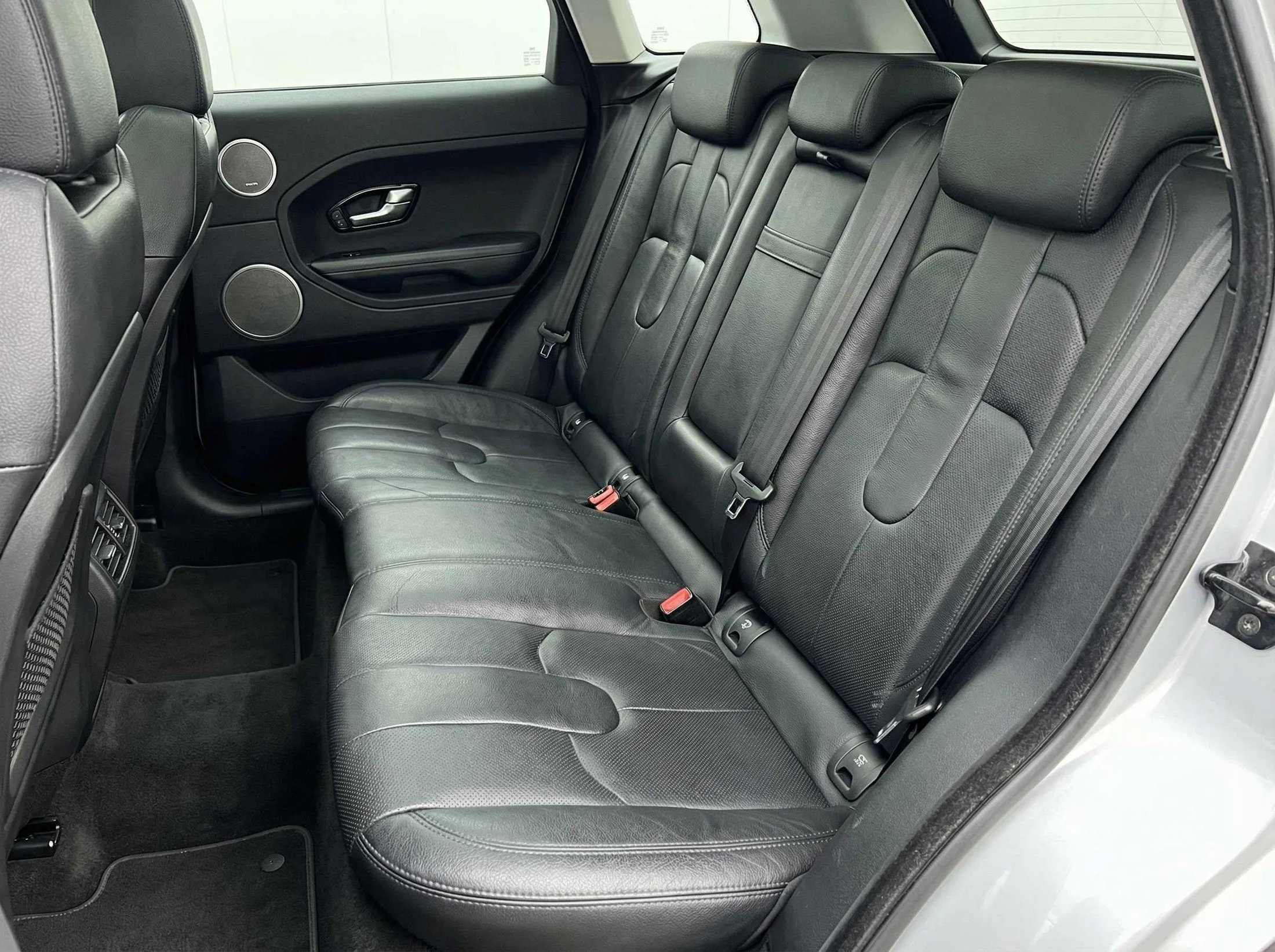 2013 Land Rover Range Rover Evoque — thumbnail 31