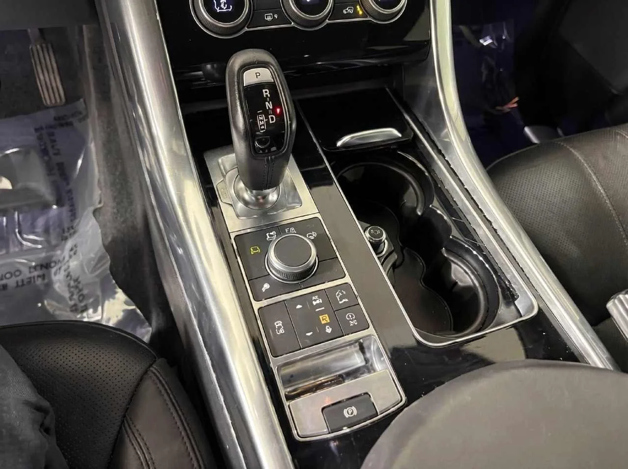 2017 Land Rover Range Rover Sport — thumbnail 33