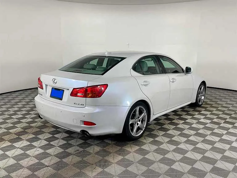 2007 Lexus IS 250 Base — thumbnail 4