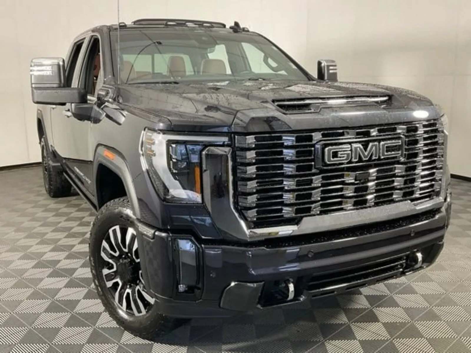 2024 GMC Sierra 2500HD Denali Ultimate — thumbnail 38