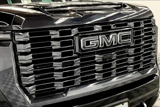 2024 GMC Sierra 2500HD Denali Ultimate — thumbnail 6