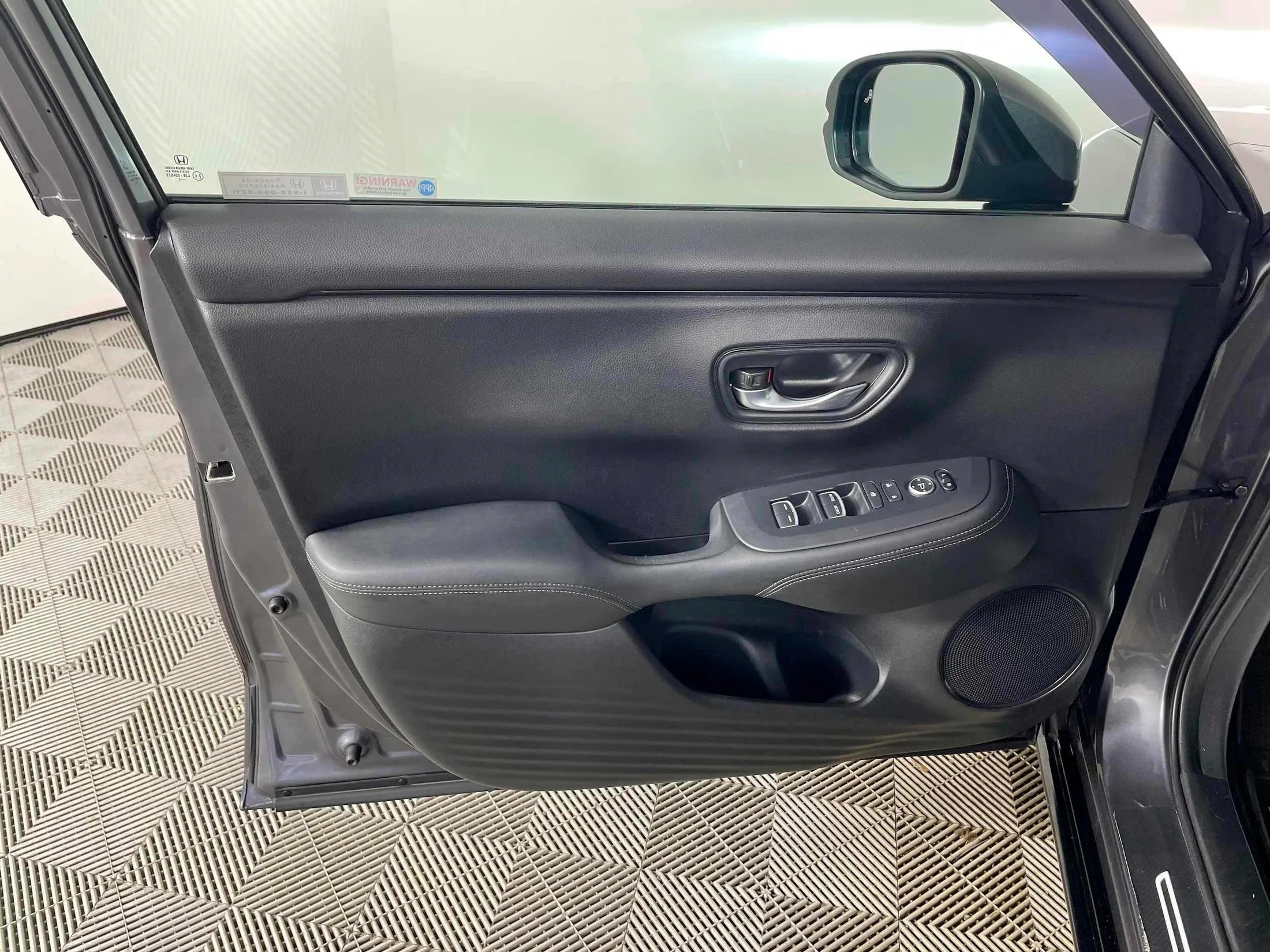 2023 Honda HR-V EX-L — thumbnail 7