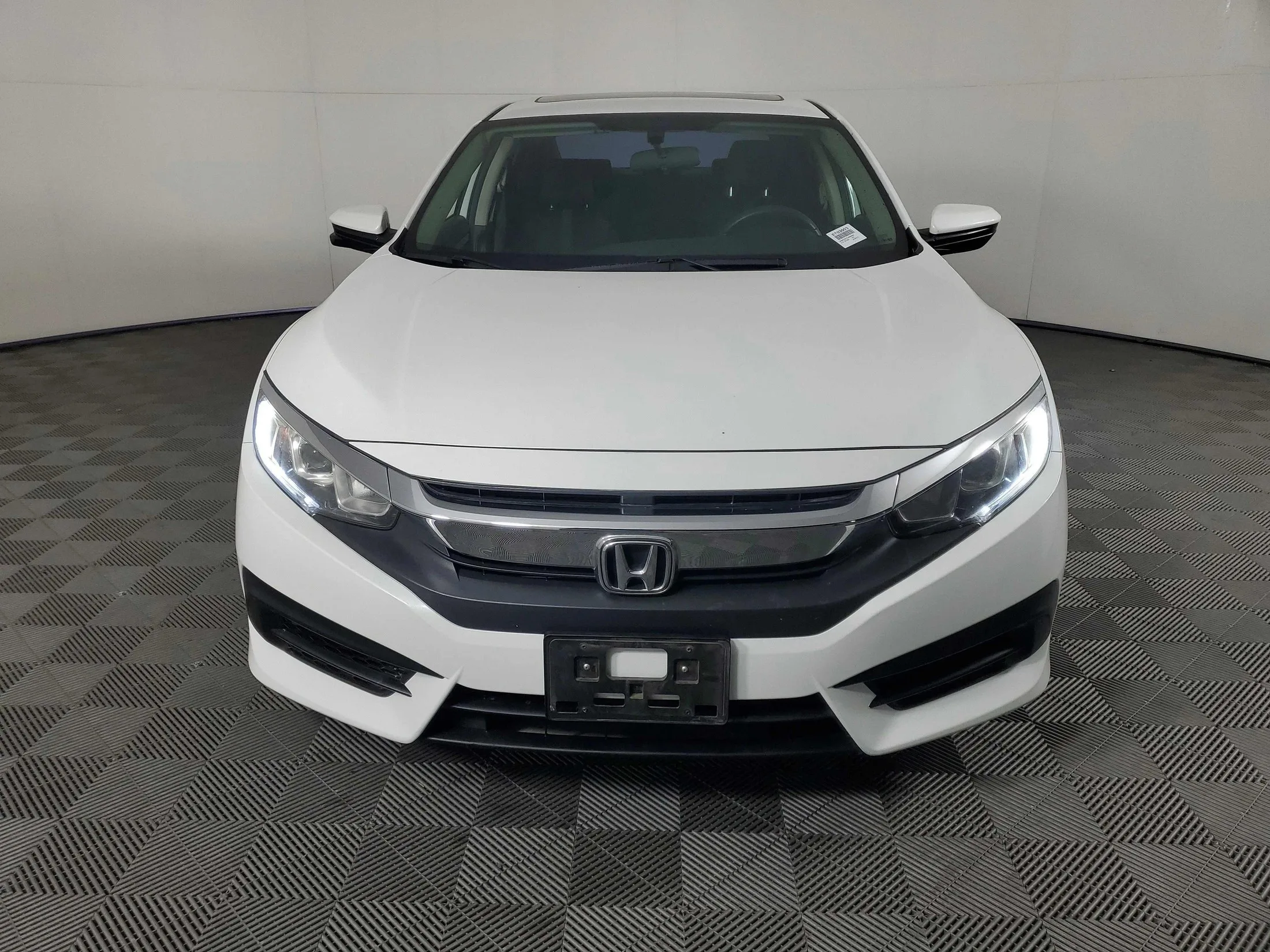 2018 Honda Civic — thumbnail 7