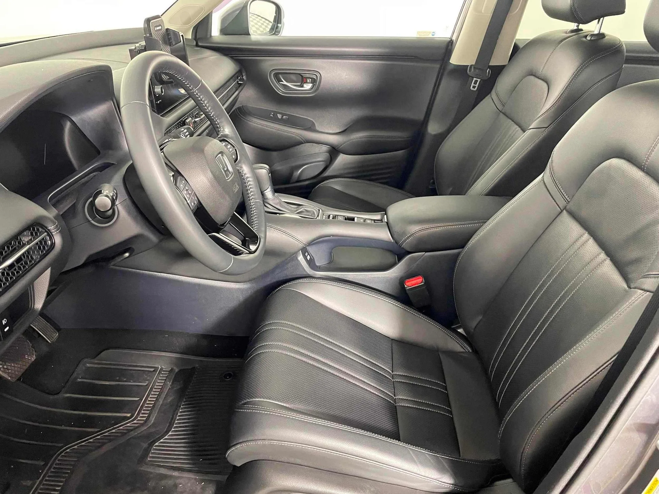 2023 Honda HR-V EX-L — thumbnail 8