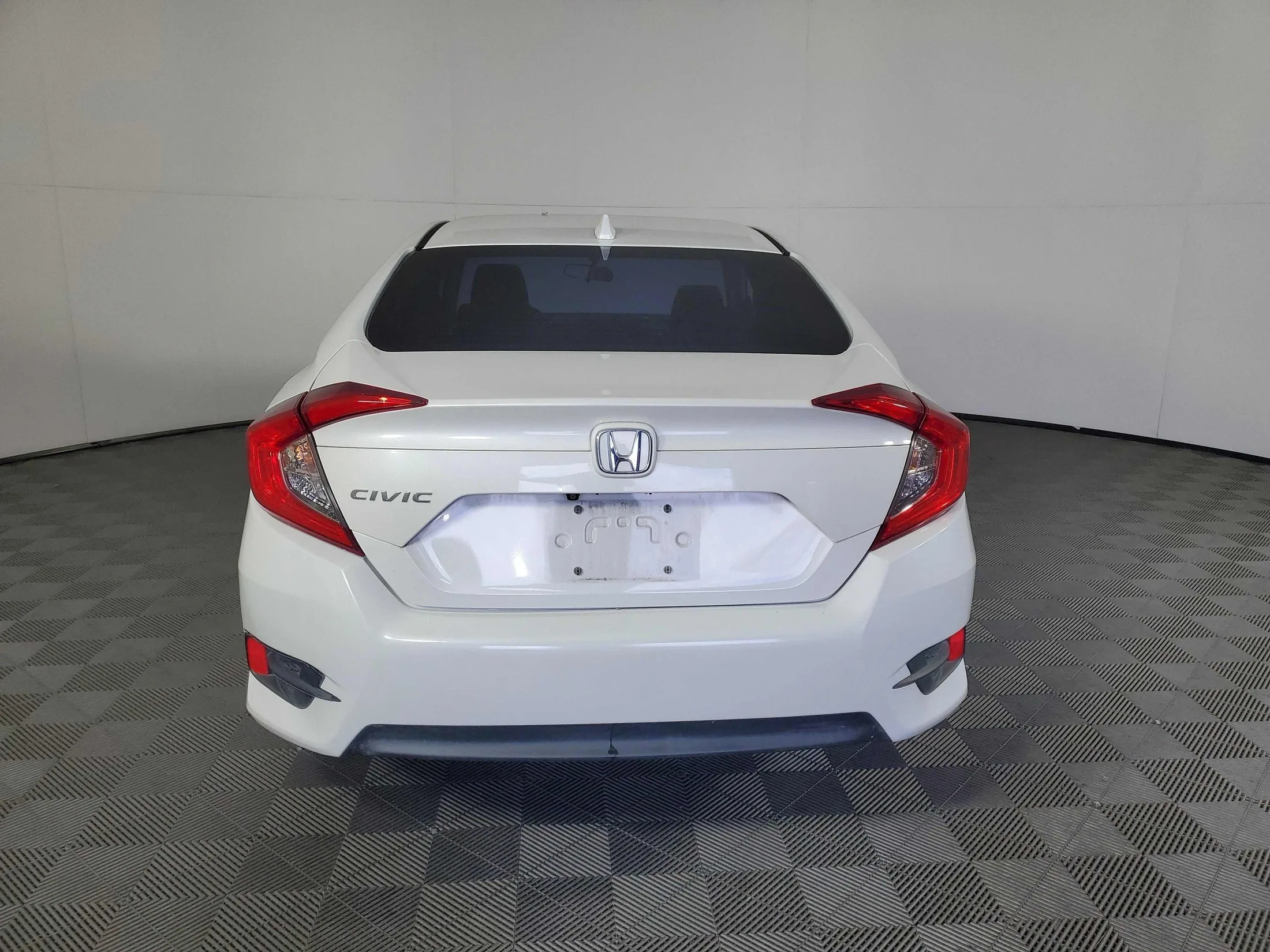 2018 Honda Civic — thumbnail 8