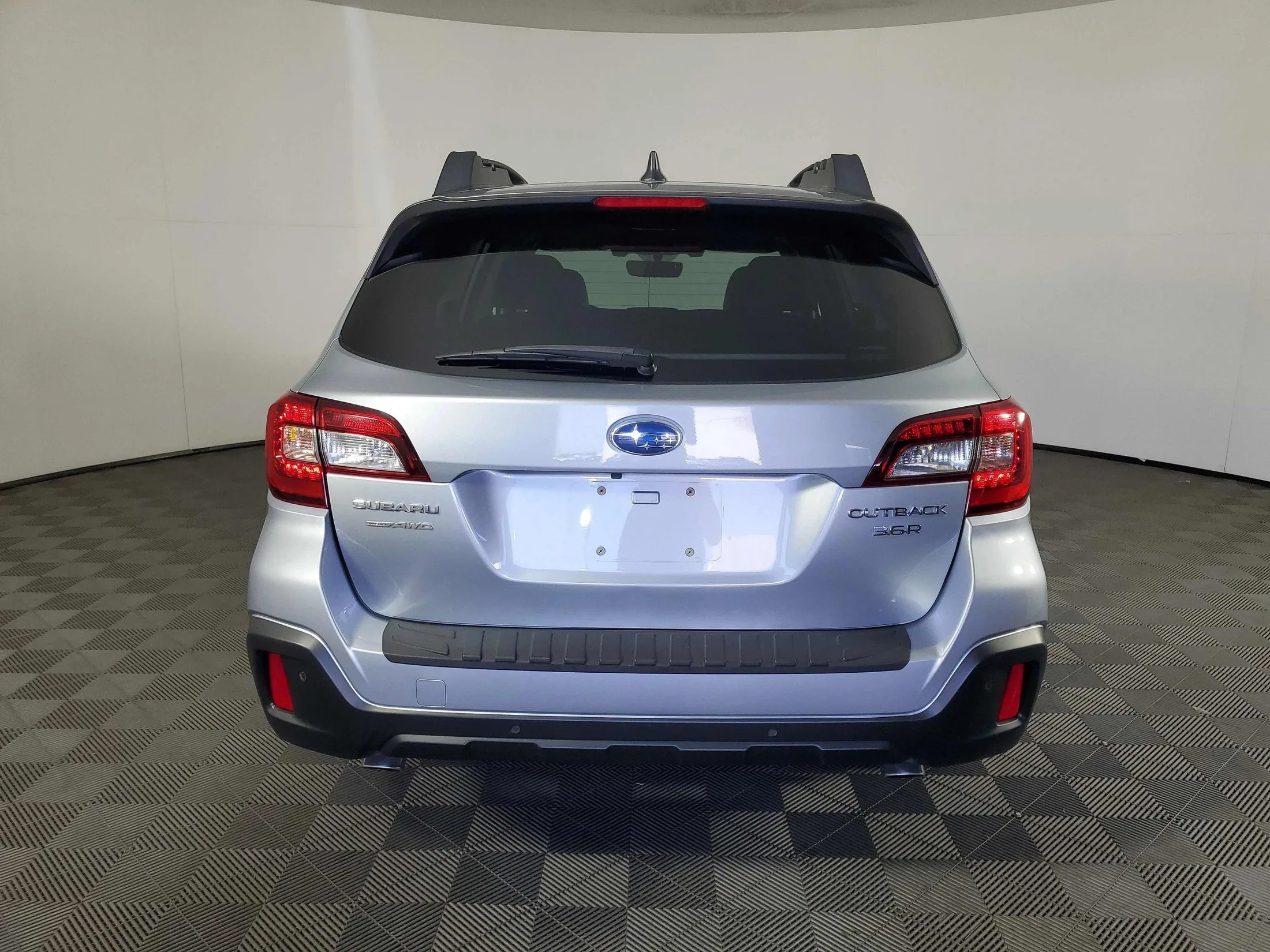 2018 Subaru Outback — thumbnail 8