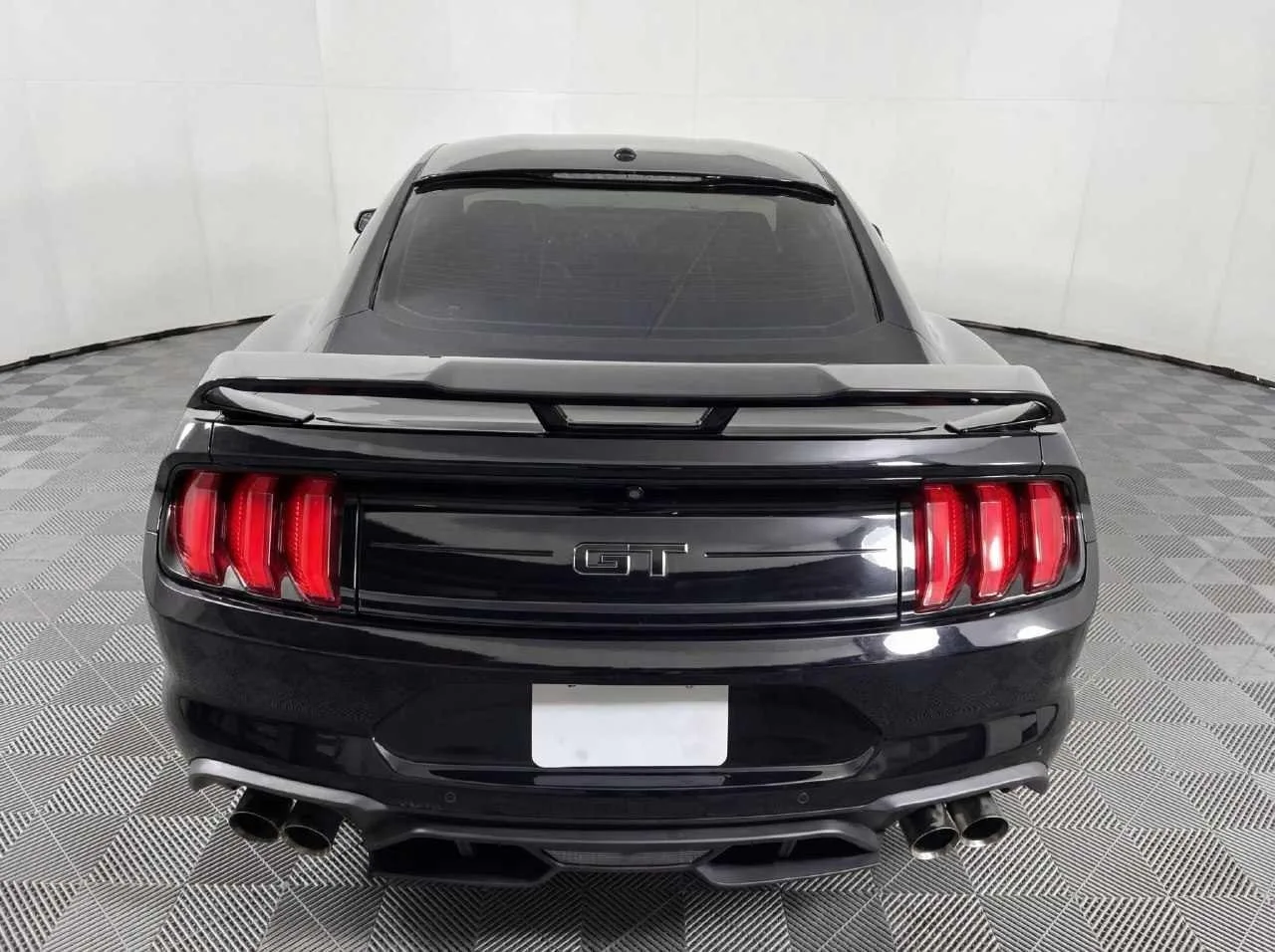 2019 Ford Mustang GT — thumbnail 8
