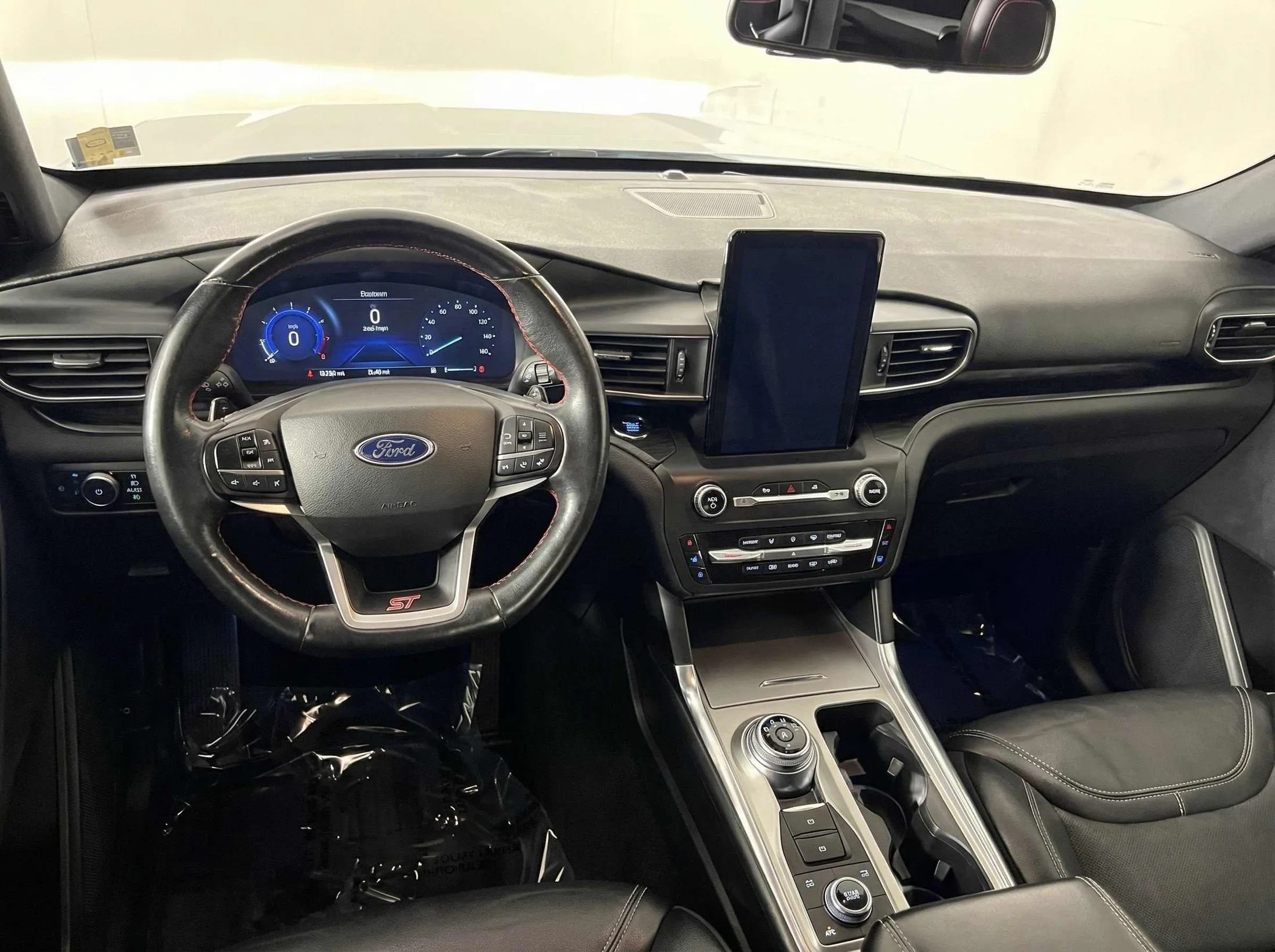2020 Ford Explorer ST — thumbnail 10