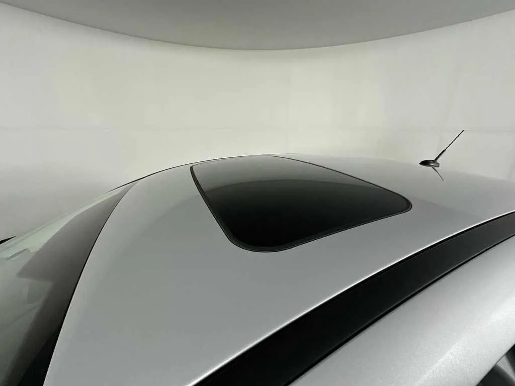 2017 Ford Focus SEL — thumbnail 10